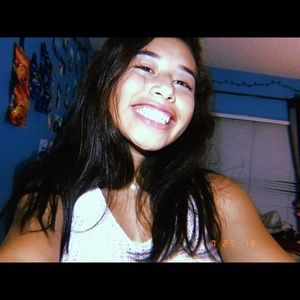 Meet your Posher, Stephanie